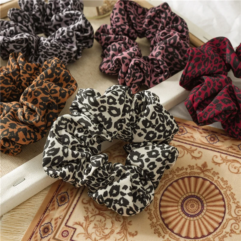 Leopard Hair Scrunchies Stretchy Scrunchie Women Elastic Hair Bands Girls Headwear Animal Print Ponytail Holder Rubber Hair Ties