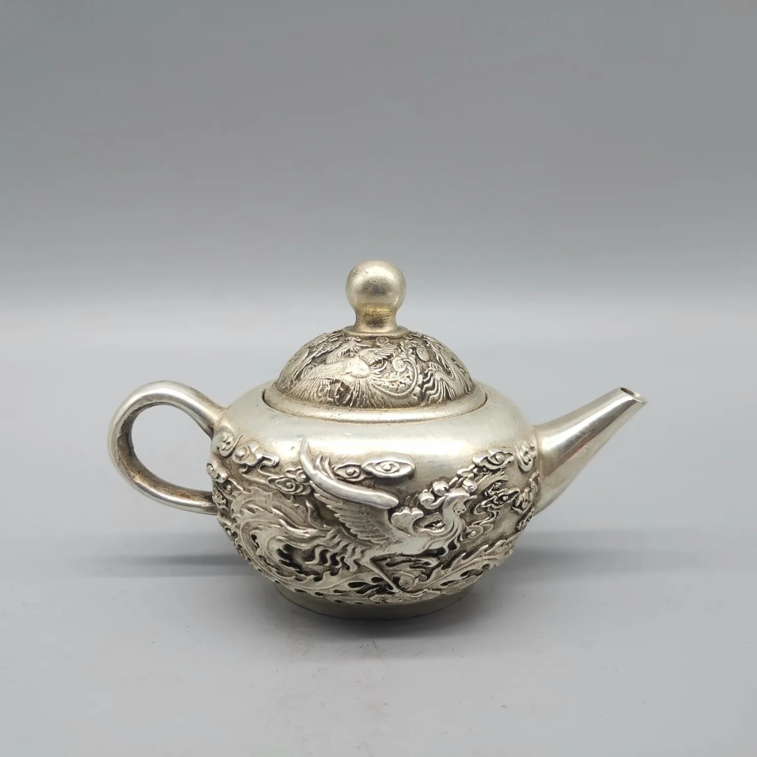 Chinese Antique Copper Teapot Ornaments Dragon and Phoenix Brass Collection Animals