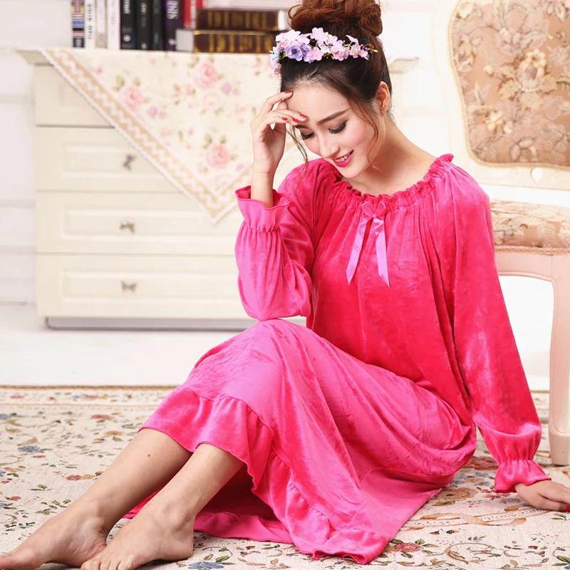 

Spring Autumn Ladies Swan Single-Sided Velvet Nightdress All Size Royal Princess Nightgown And Sleepwear Gown Casual Homewear