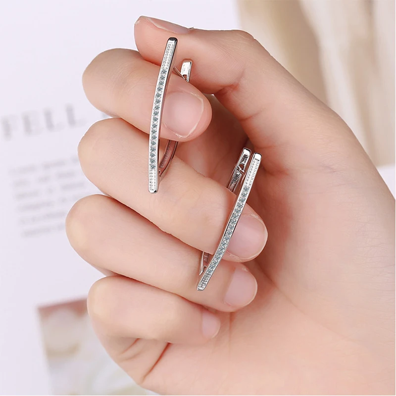 Women\'s New Fashion Hyperbolic V-Shaped Triangle Drop Earrings Crystal Golden/White Straight Piercing Earring Stud Accessories