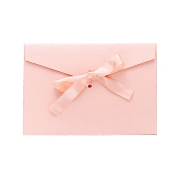 リボン付きのカラフルな真珠の紙の封筒,ギフト,窓の封筒,結婚式の招待状