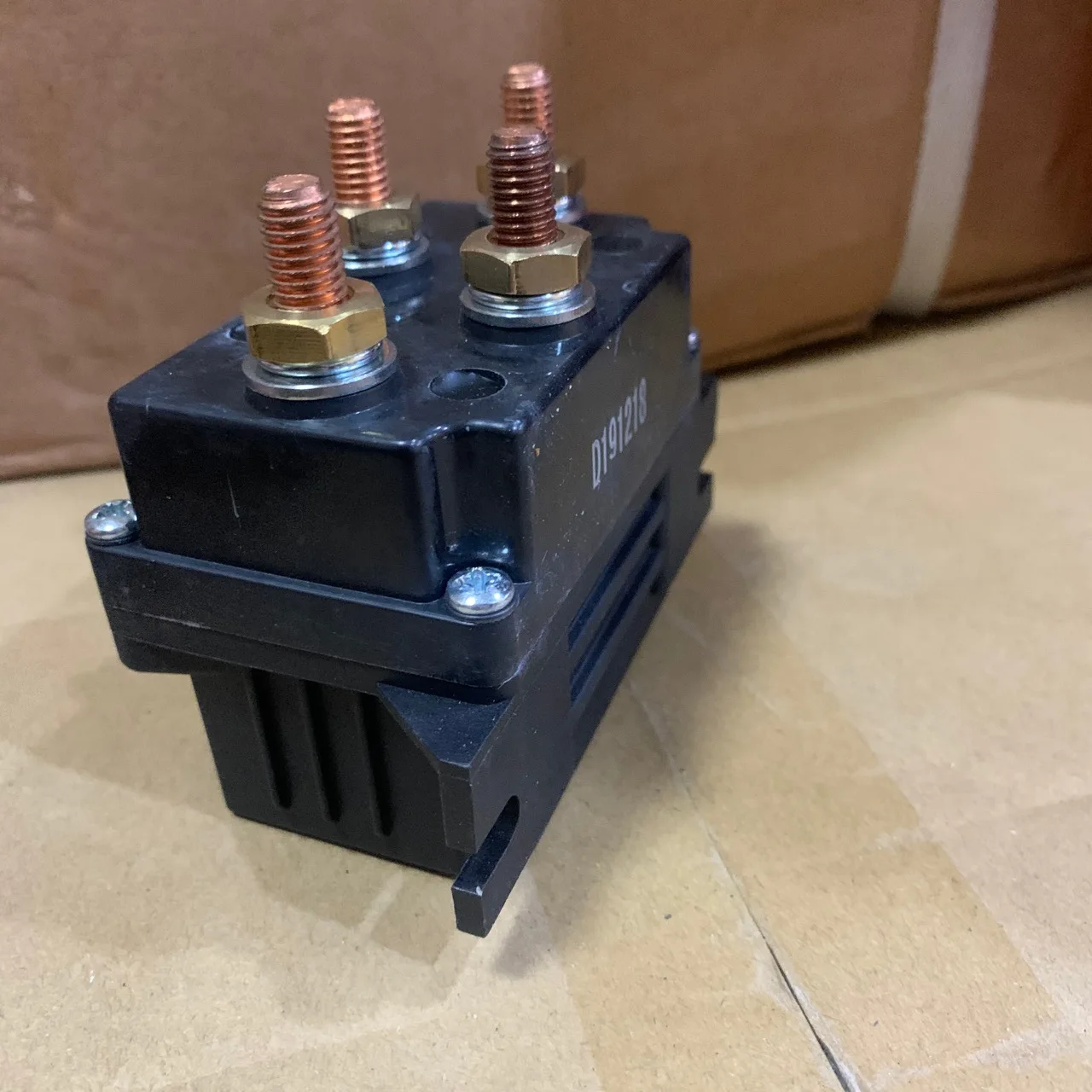 Electric winch relay 500A plug-in electromagnetic switch 12V 24V DC pure copper