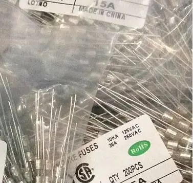 10Kind 100Pcs/lot 3.6*10mm 250V Podwójna żelazna nasadka Osiowy bezpiecznik szklany z przewodem ołowianym Zestaw mieszany 0.5A 1A 2A 3A 3.15A 4A 5A 6A 8A 10A