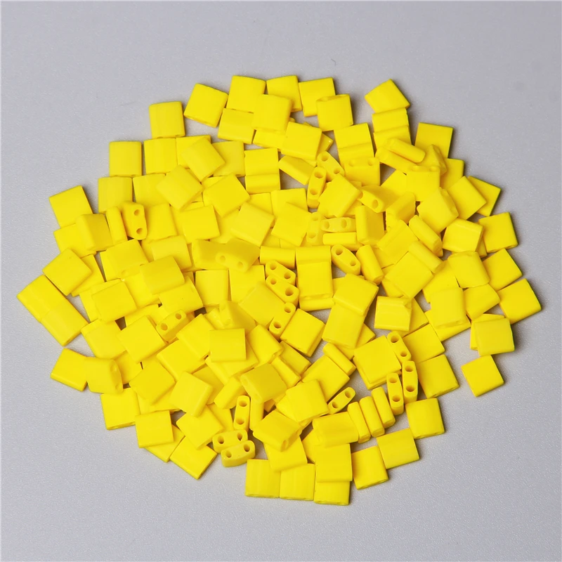 19.Yellow