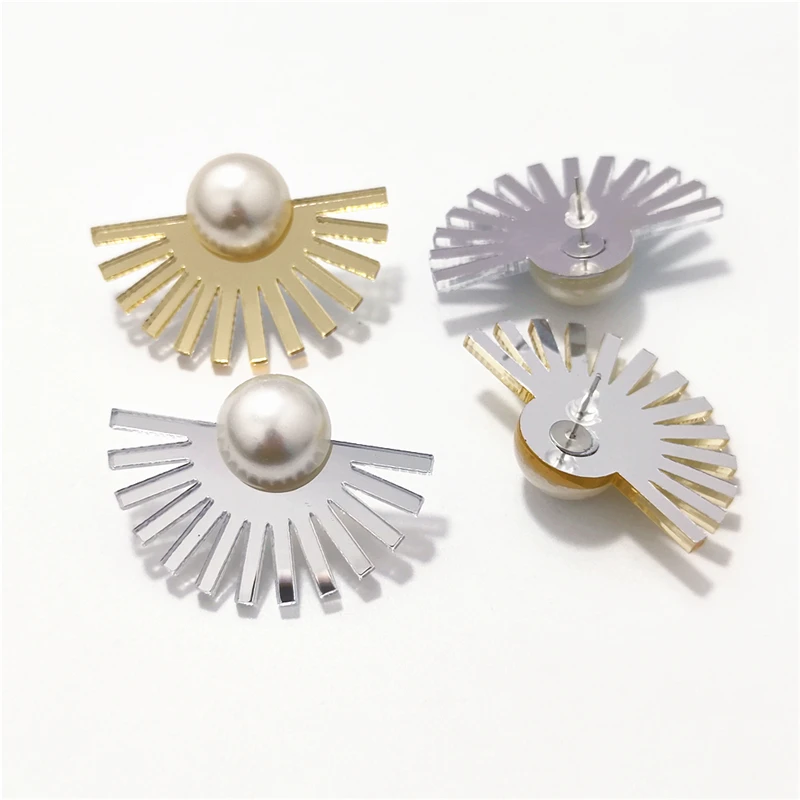 KUGUYS Fan Hollow Out Sunflower Imitation Pearl Stud Earrings for Women Acrylic Jewelry Fashion Trendy Mirror Gold Silver Color