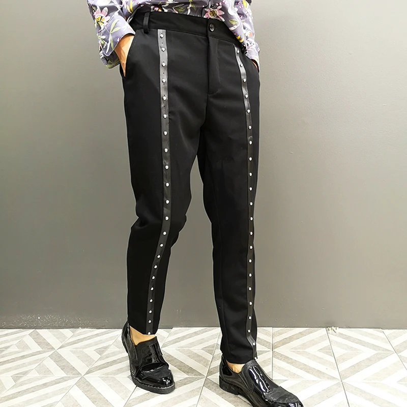 

Hip Hop Streetwear Punk Gothic Casual Black Harem Pants Male Fashion Rivet Pencil Trousers Night Club Singer Stage Clothing Men