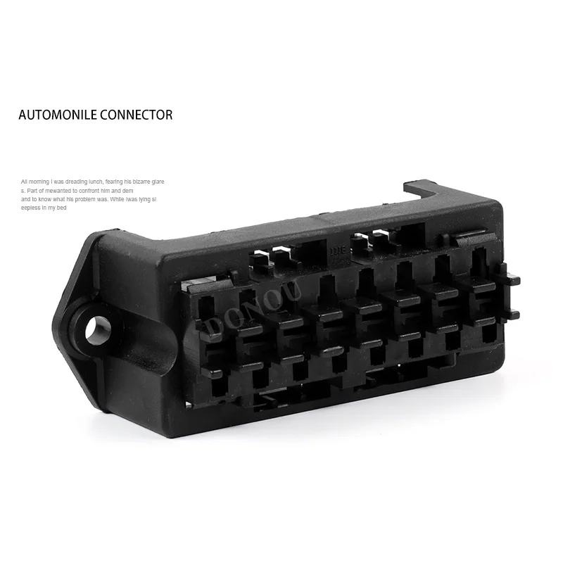 50 Set 8 Way Auto Fuse Box Assembly with Terminals Dustproof Fuse Box Fuse Box Mounting Fuse Box BX2081