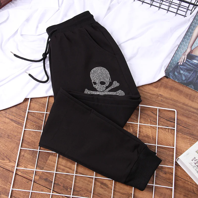 

2022 new Spring and autumn Harem pants trend Women loose Fashion Skull pattern Hot Diamonds casual trousers Female sweat pants