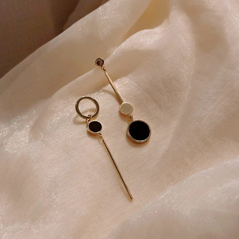 Women's Fashion Asymmetric Long Dangle Earrings