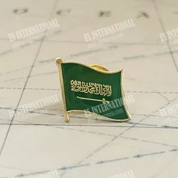 Saudi Arabia National Flag Lapel Pins Crystal Epoxy Metal Enamel Badge Paint Brooch Souvenir   Personality Commemorative Gifts