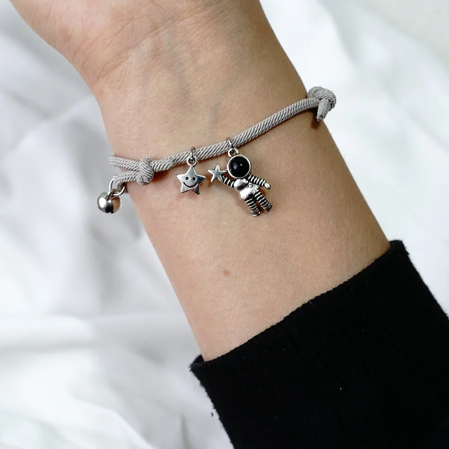 Fashion Simple Dream Star-Catching Astronaut Star Moon Couple Bracelet For Men And Women Personality Lovers Bracelets #MZ218