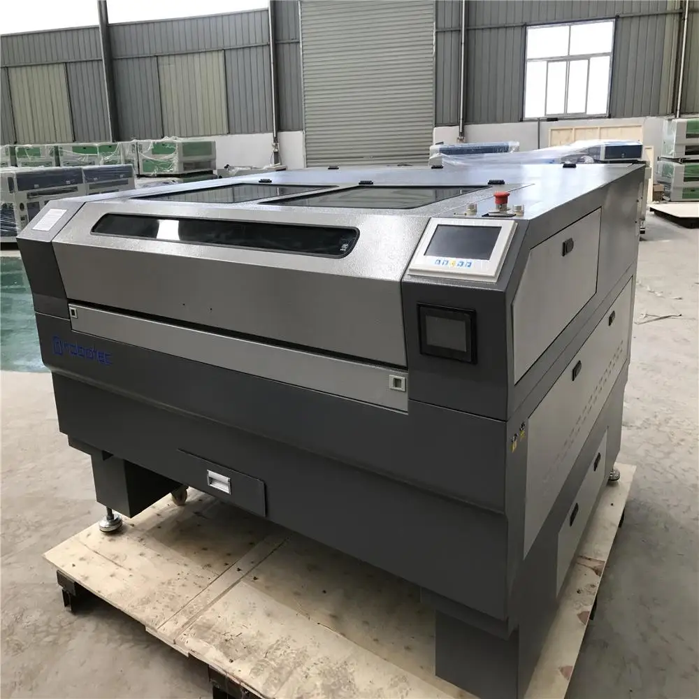 Profissional de corte a laser de metal cnc máquina china preço co2 aço cortador a laser gravador roteador para aço