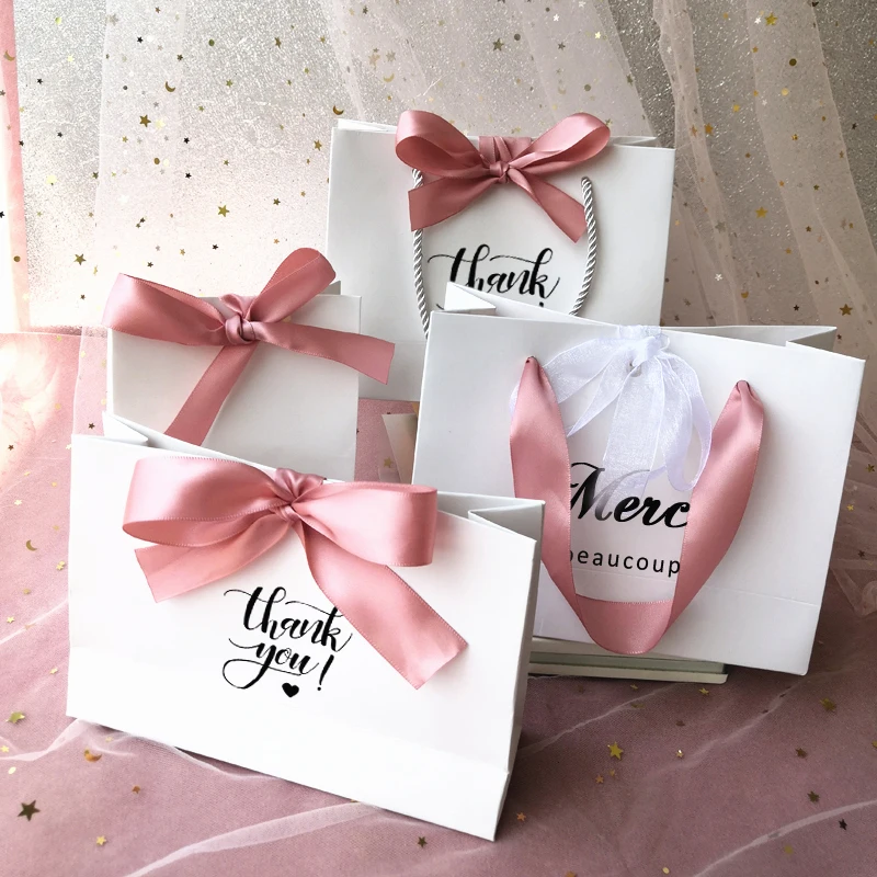 Pretty Pink Kraft Gift Bag Gold Present Box For Pajamas Clothes Books Packaging Gold Handle Paper Box Bags Kraft Paper Gift Bag