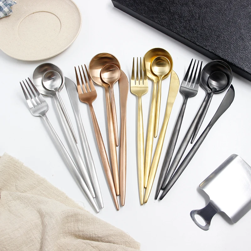 

20-Piece Matte Gold Silverware Set Stainless Steel Flatware Cutlery Service for 4 Spoon Forks Knives Dinnerware Satin Finish