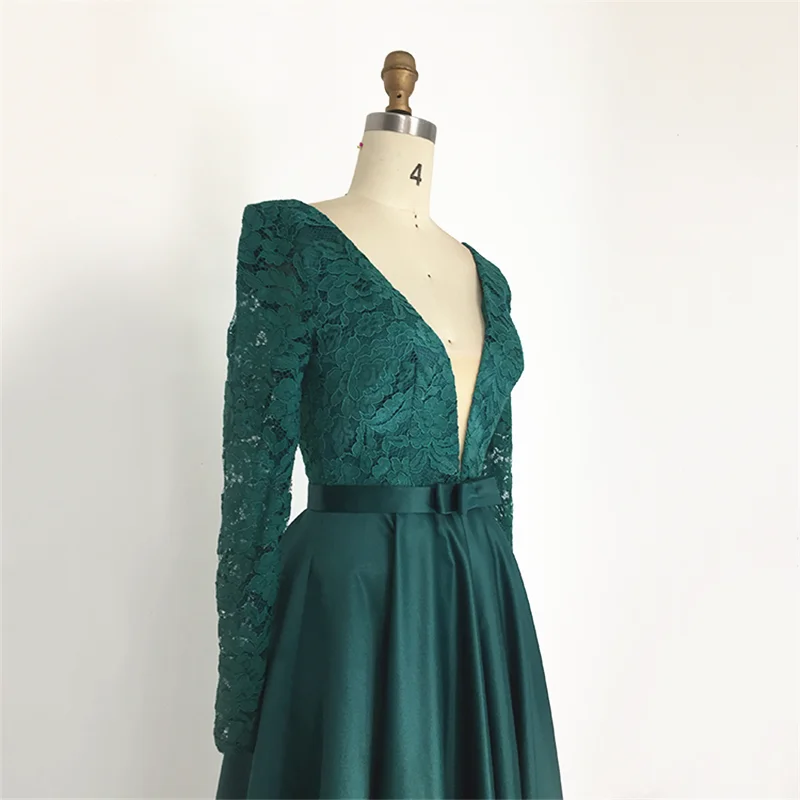 Dark Green Prom Dresses 2020 Elegante Moeder Jurk Diepe V-hals Satin Veters Lange Mouwen A-lijn Avondjurk Robe De Soiree