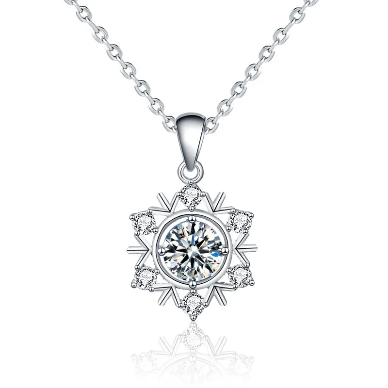 925 Sterling Silver Necklace 1 Carat Moissanite Pendant Free Clavicle Chain All-match Jewelry