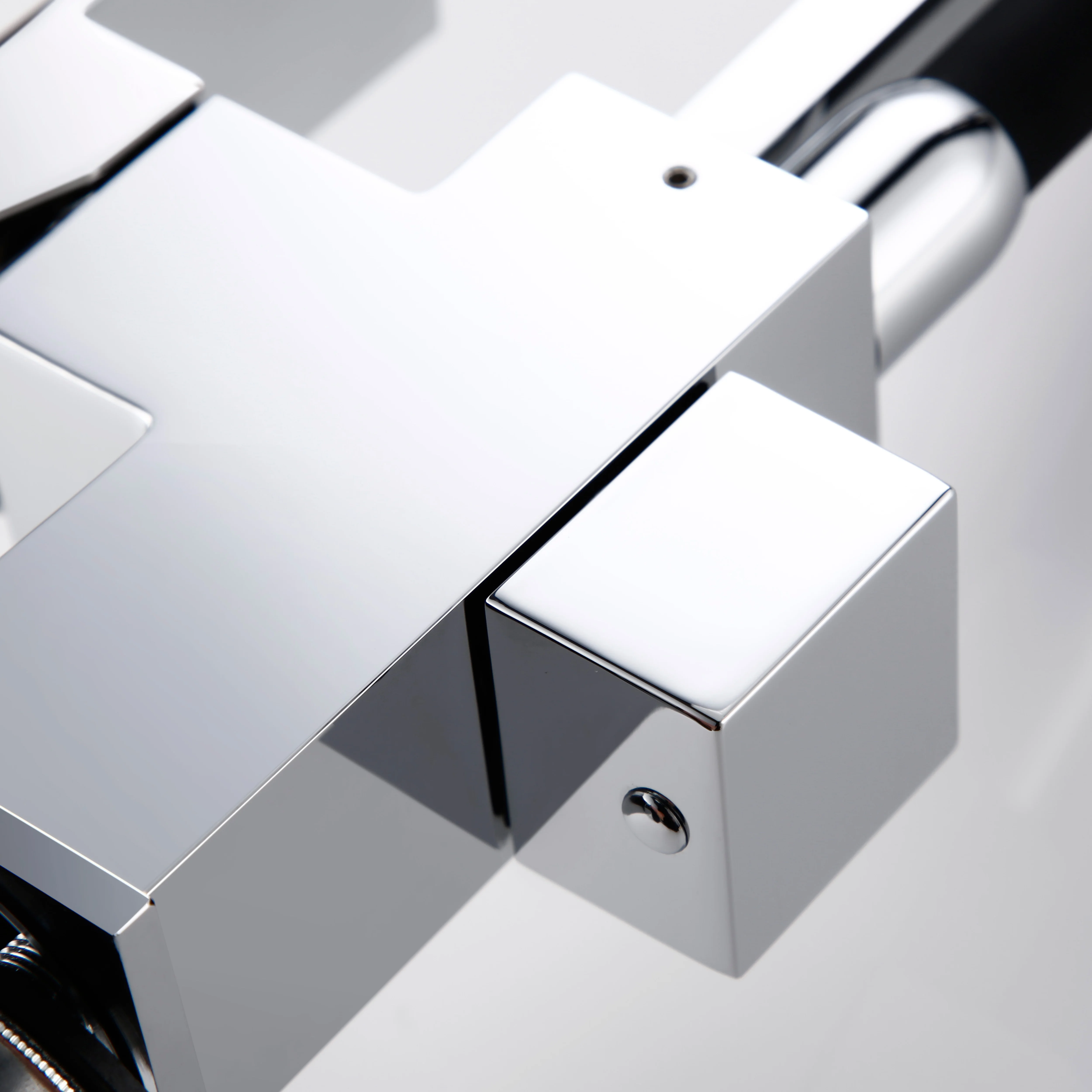 Smesiteli Black Chrome Kitchen Faucet  Mixer Hot And Cold Sink Faucet 360 Degree Rotation Kitchen Brass Mixer Taps