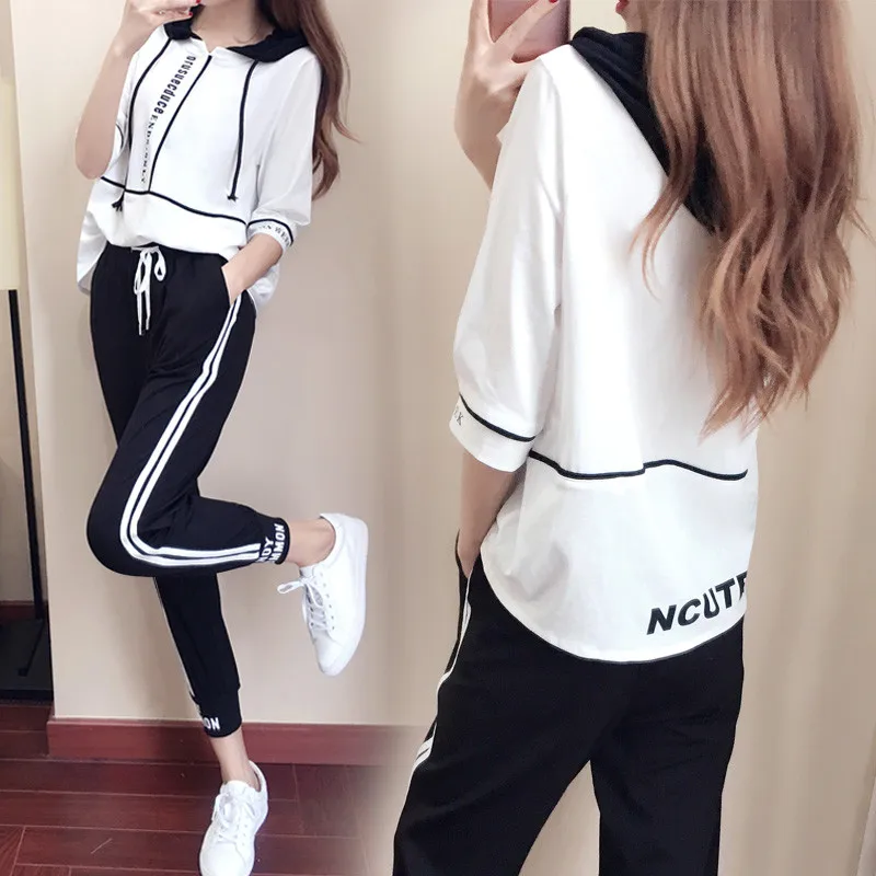 

Spring and Autumn Sports and Leisure Suits Hooded Sweater Women's Summer Harajuku Short-sleeved Top Loose Pants Suit