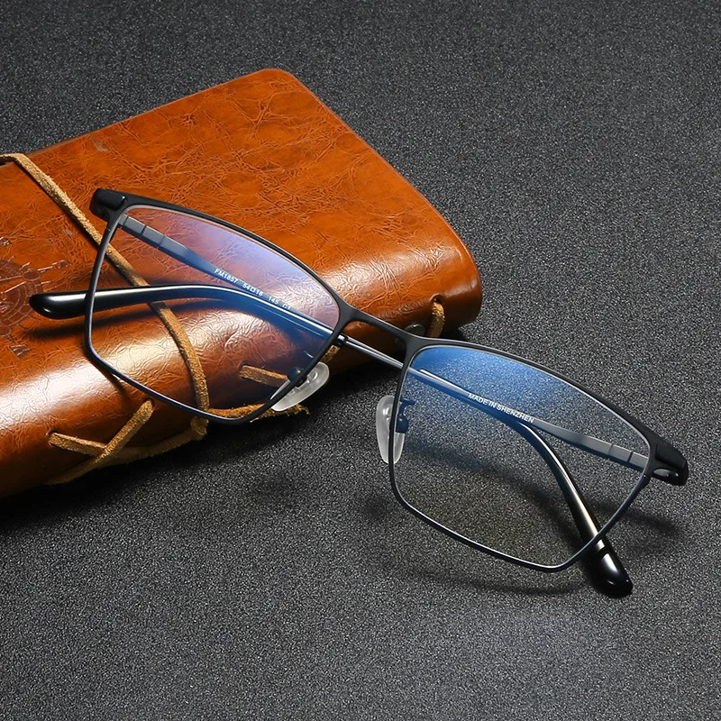 

Shenzhen Glasses Frame New Korean Fashion Men's Retro Business B Titanium Myopia Glasses Rim