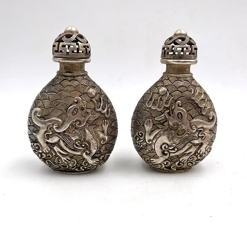 Xuantong Years Tibetan silver snuff bottle Kirin snuff bottle collect Decorative ornaments