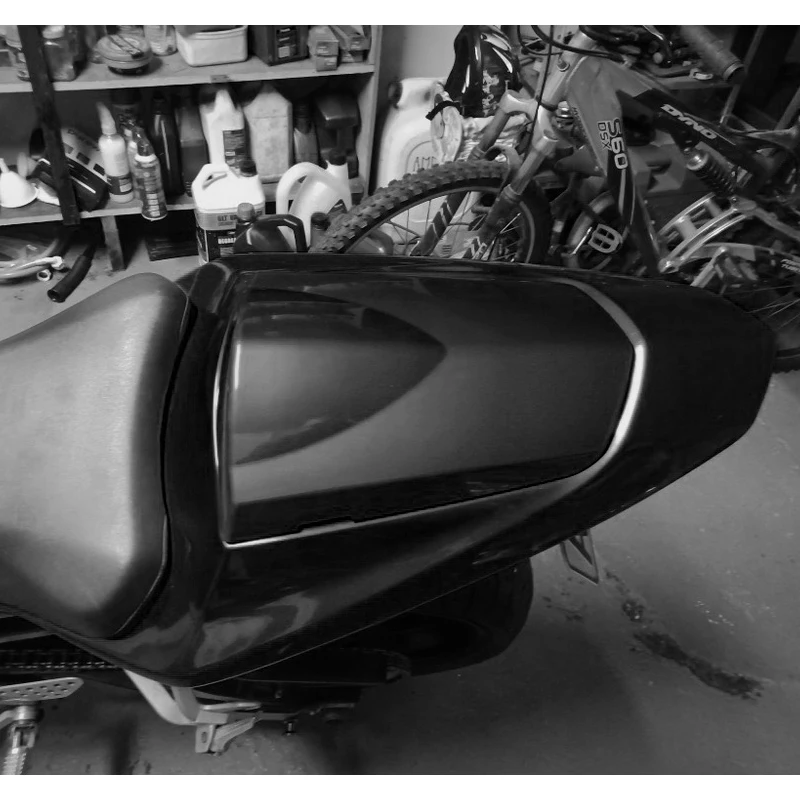 

Rear Fairing Seat Cowl For 2003 2004 Suzuki GSX-R1000 GSXR1000 GSXR GSX-R 1000 K3 K4 Pillion Cover Black Carbon Blue White