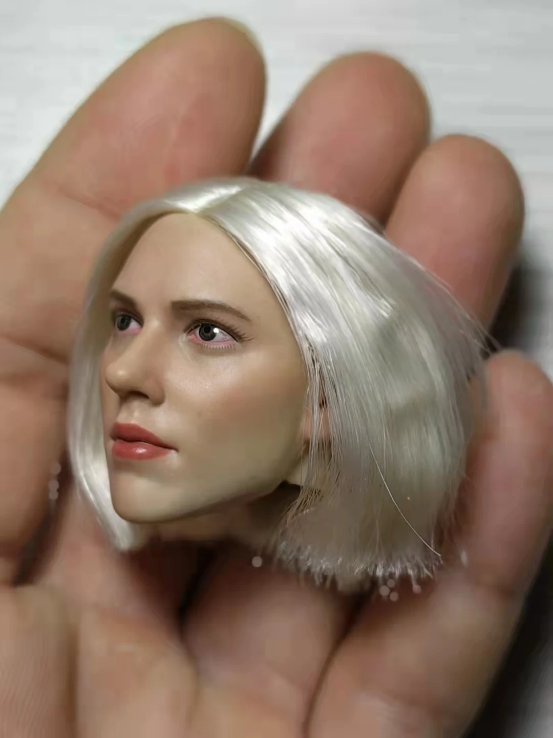 1/6 جندي أرملة أخت أسود أرملة رأس زرع شعر الأرملة منحوتة أبيض طويل مجعد الشعر الجندي دمية نموذج