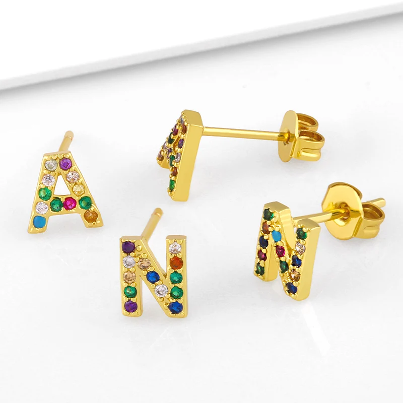 FLOLA Small 26 Initial Letter Earrings For Women Multicolor Alphabet Stud Earrings Cubic Zirconia Rainbow Jewelry Gifts ersw62