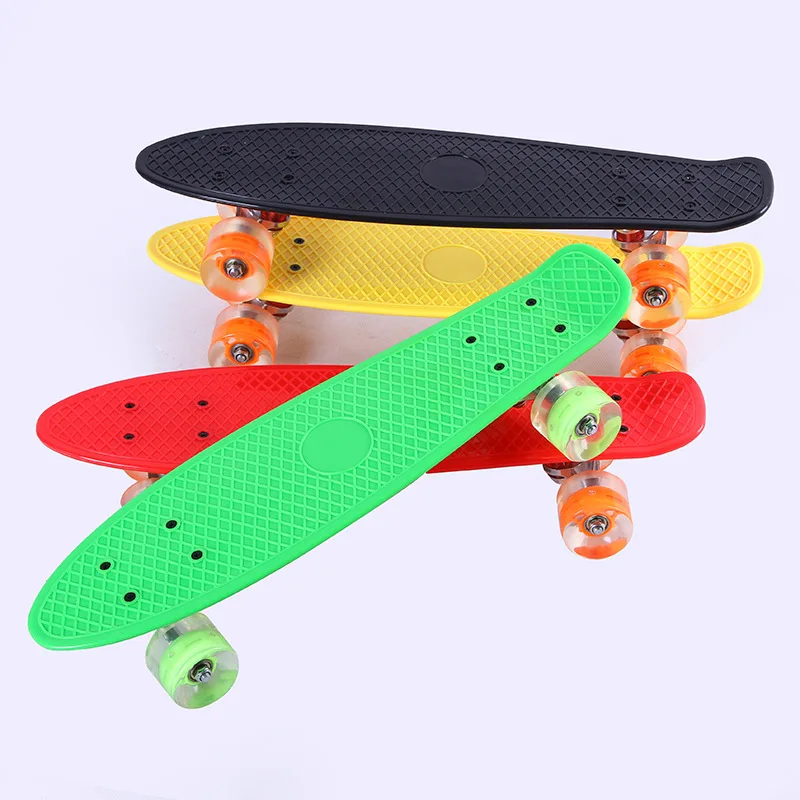 22in four wheel skateboard small fish board single rocker flash wheel PP plastic road brushing adult skateboard scooter