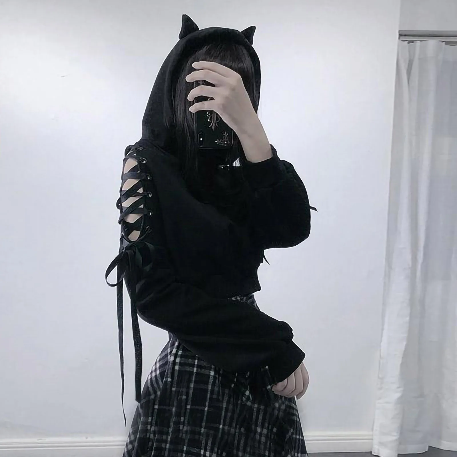 Black Gothic Crop Top Women Hoodies Punk Sweatshirt Off Shoulder Lace Up Hooded Pullover Cat Ear Short Style Female Jacket Coat