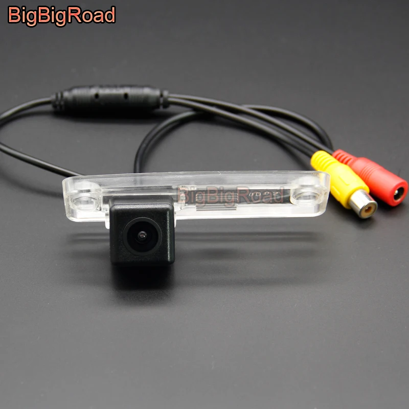 

BigBigRoad Vehicle Wireless Rear View Camera HD Color Image For Toyota Fortuner Sequoia Land Cruiser Prado LC150 Waterproof