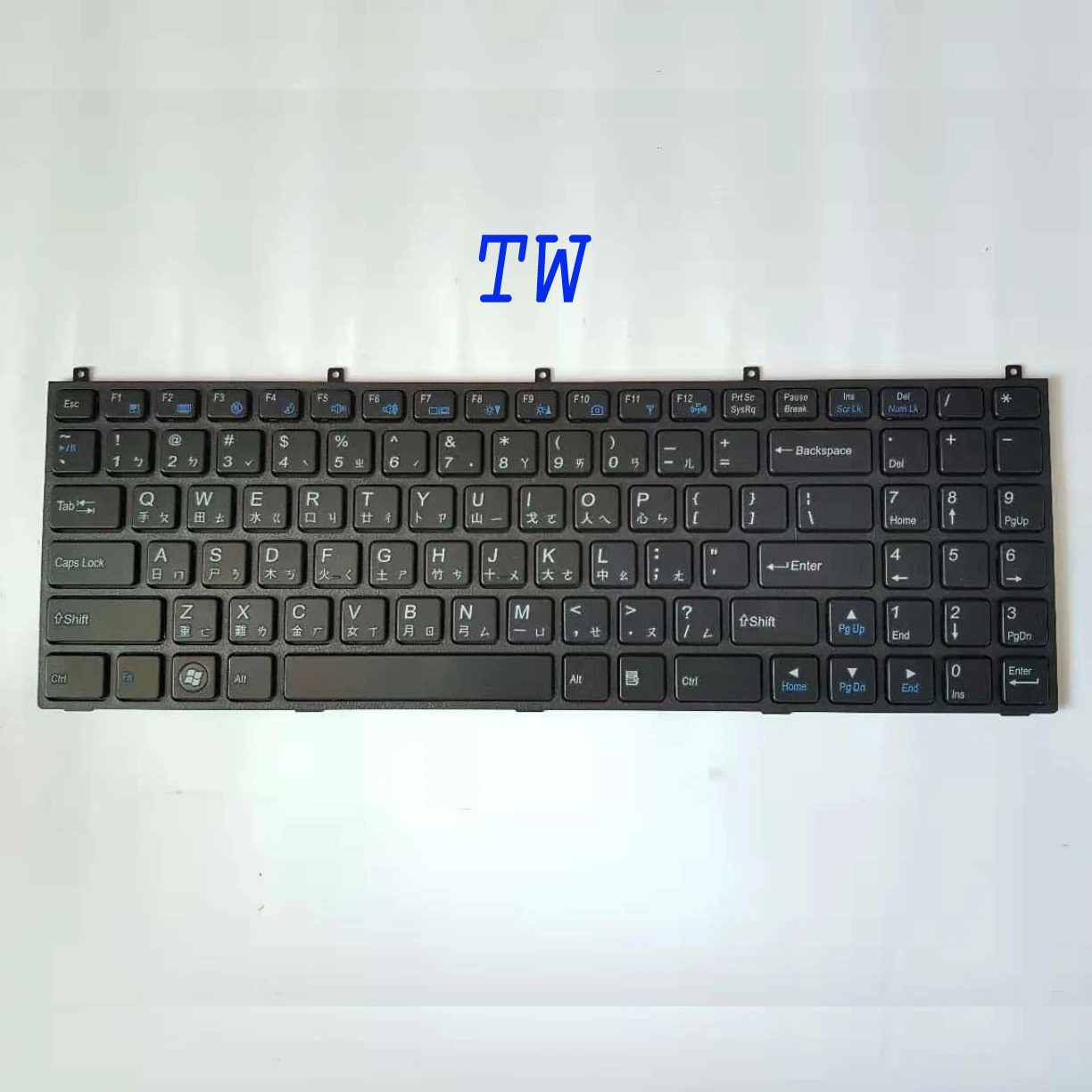 LatinRussian Keyboard for Clevo W76 W760 W762 W765 P150 P150HM P170HM P151EM W150 W150HRM W150ER W170ER E713X M980NU M98NU W765T