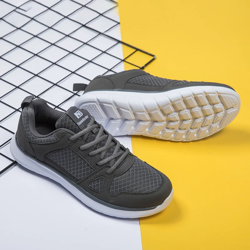 Zapatos informales de malla para hombre, calzado deportivo transpirable para caminar al aire libre, talla grande 50, Primavera