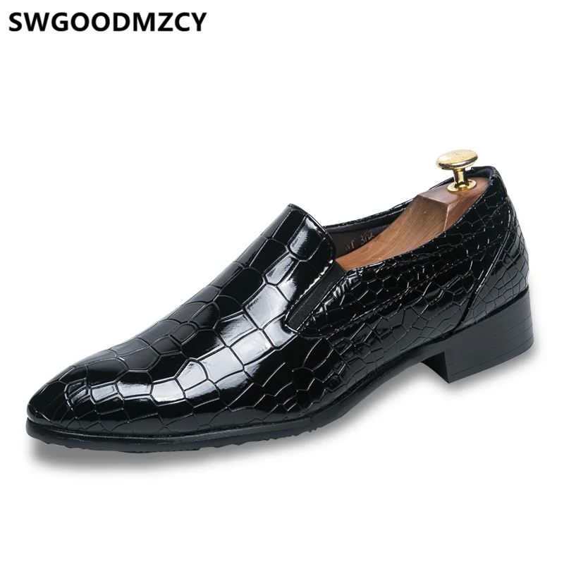 Crocodile Shoes Men Formal Loafers Mens Designer Shoes Coiffeur Evening Dress Classic Shoes Men Office Zapatos Oxford Hombre