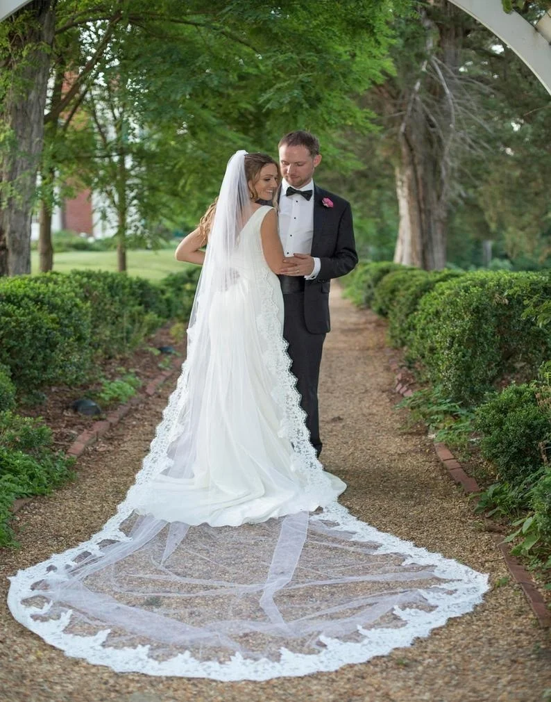 Voile de mariée Long à bord en dentelle, 1T, accessoire de mariage à un niveau, avec peigne, nouvelle collection