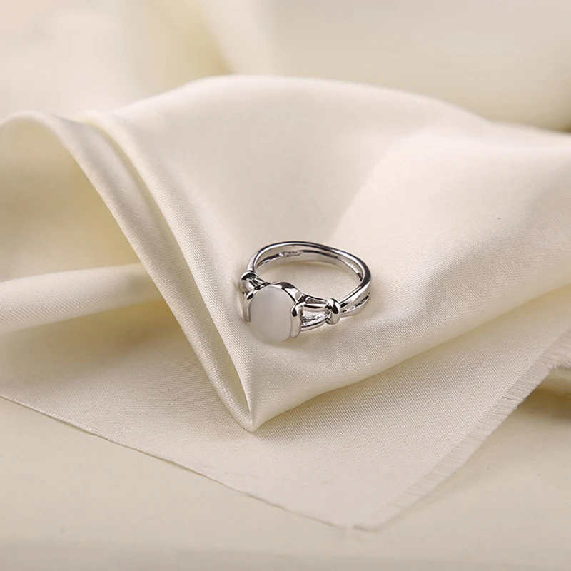 Twilight Bella Rings Silver Plated Fashion Simple Classic White Rhinestone Ring For Women Gifts