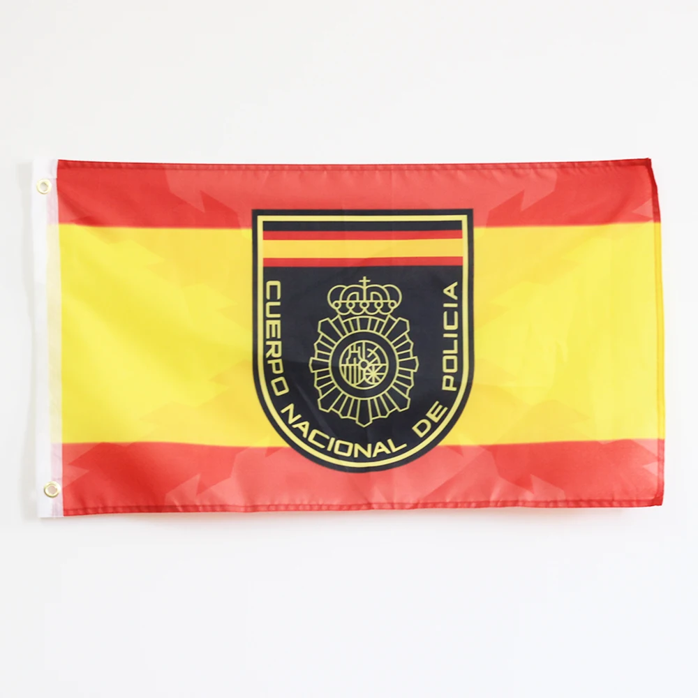 Bandera de España con la sombra de la Cruz de Borgoña y el escudo del Cuerpo Nacional de Policía Policía Nacional