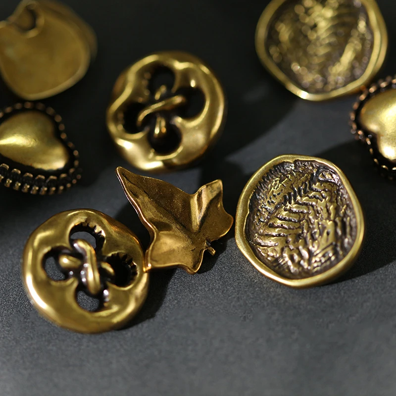 10pcs 20mm Vintage Jacket Buttons Heart Leaves Sun Design DIY Sewing Buttons Fashion Clothing Accessories Buttons for Needlework