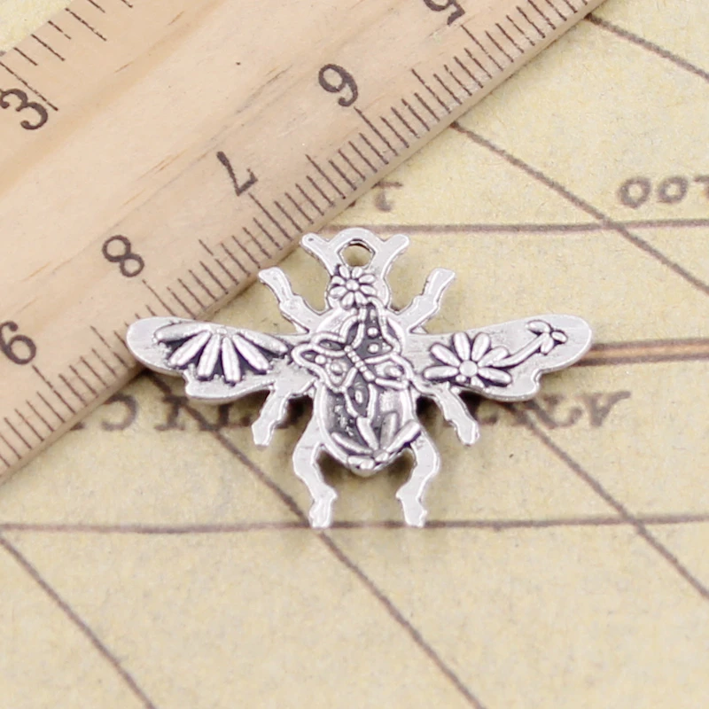 10pcs Charms honey bee hornet honeybee 32x24mm Tibetan Silver Color Pendants Antique Jewelry Making DIY Handmade Craft