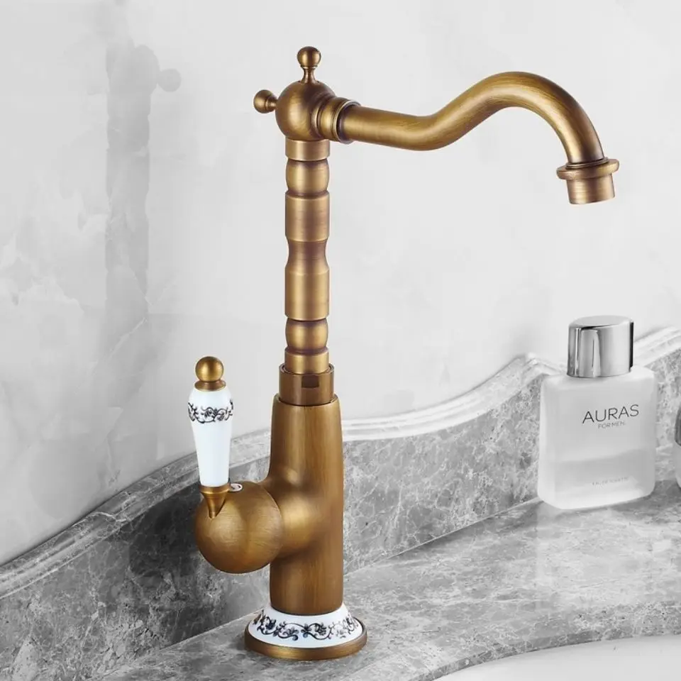 Rubinetto da cucina retrò in stile europeo lavello per verdure domestiche ugello serbatoio acqua calda e fredda per rubinetto bagno raccordo da giardino