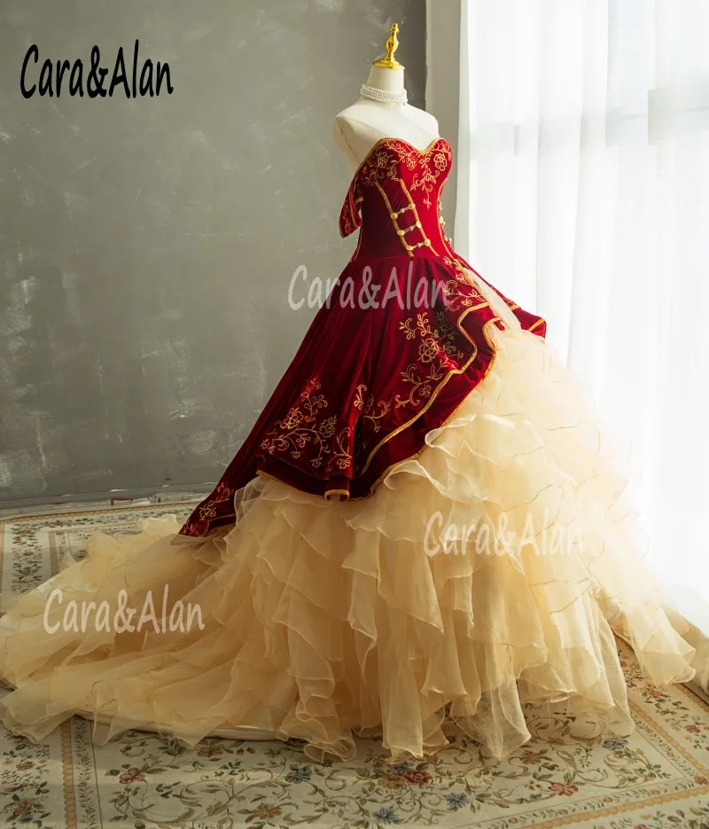 Hình Ảnh thực tế Rượu Vang Đỏ Nhung Mexico Charra Quinceanera Đầm Bầu Thêu Nút Vàng Sweet 16 Đầm Vestidos 15 Anos