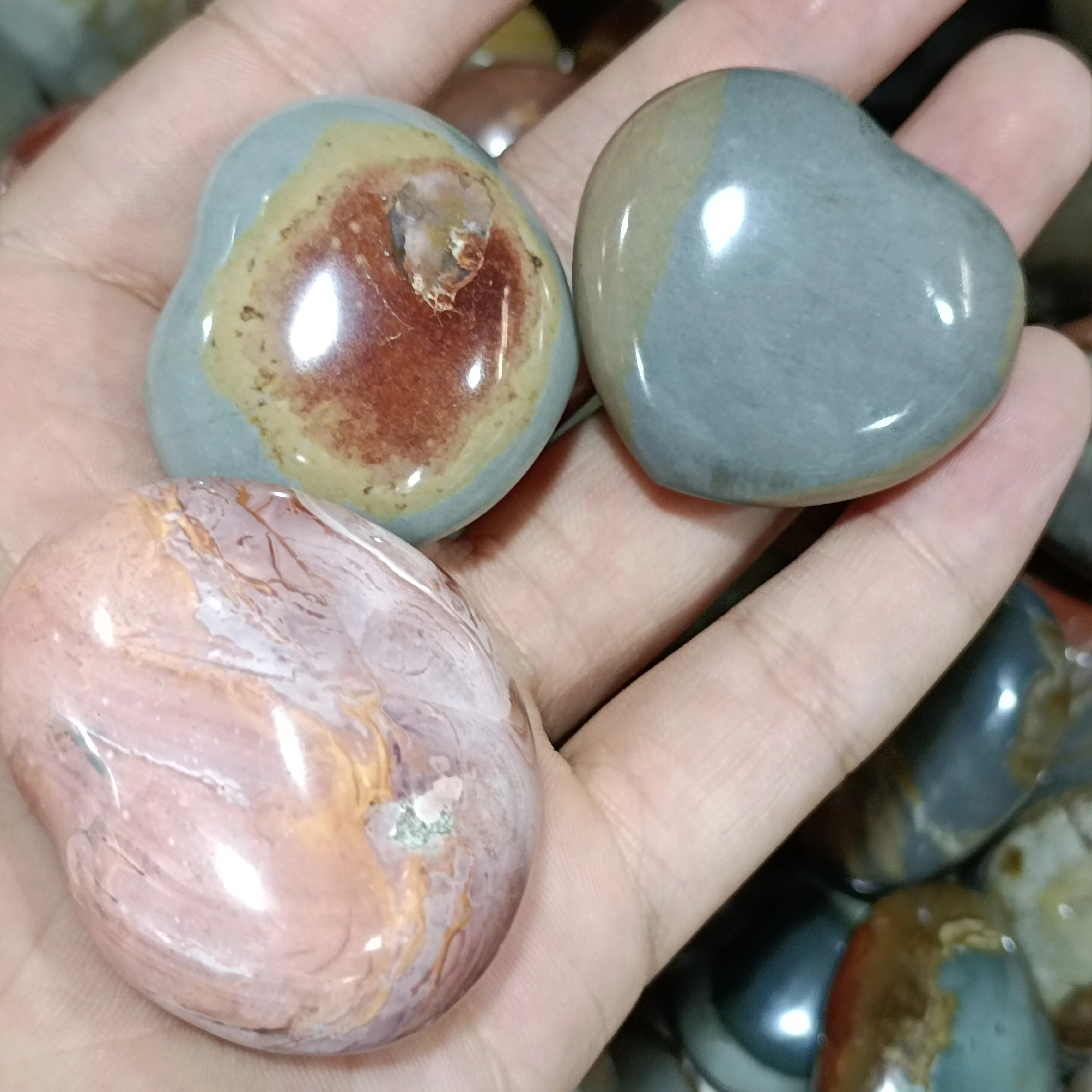 2-4cm 1pc Natural Polished Love Polychrome Jasper Heart Ocean Stone Heart Shape Gemstone Reiki Healing Gift DIY decoration