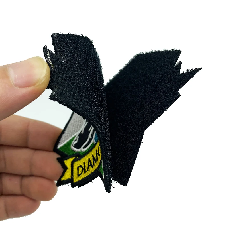 Parche bordado táctico militar con diseño diamante - imagen 4