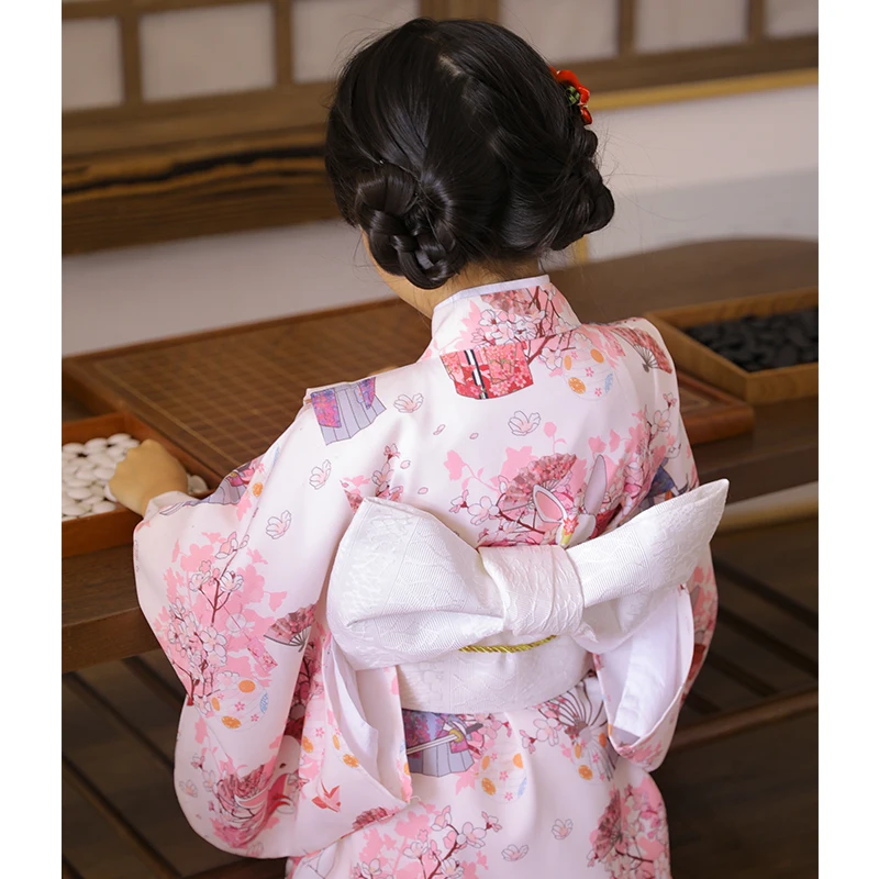 Japán nyelv children's Gúnyrajz Animal Poliészter children's Öltözés gyerekeknek Japán nyelv Kimonó yukata Elárusítónő ruhát Előadás costumelc069