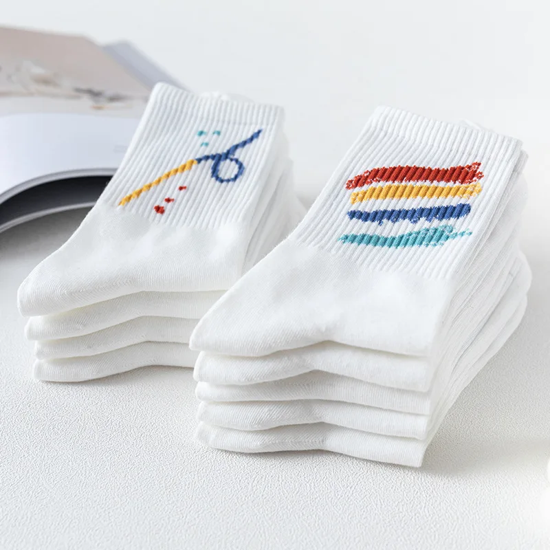 Women Socks Cute Happy Streetwear Cotton College Style Harajuku Graffiti White Socks Simple Female Artistic Ink Socks