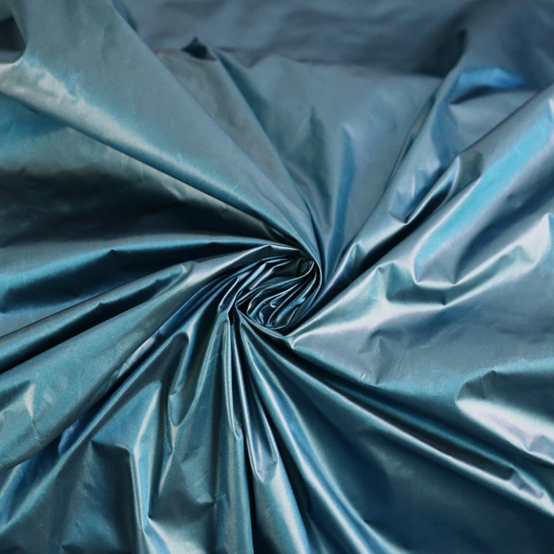 100 cm * 148 cm glänzendes, nach unten beweisendes Material, Stoffschattierung, blaue Burgunder-Nylon-Textilien, Cired – Detail 16