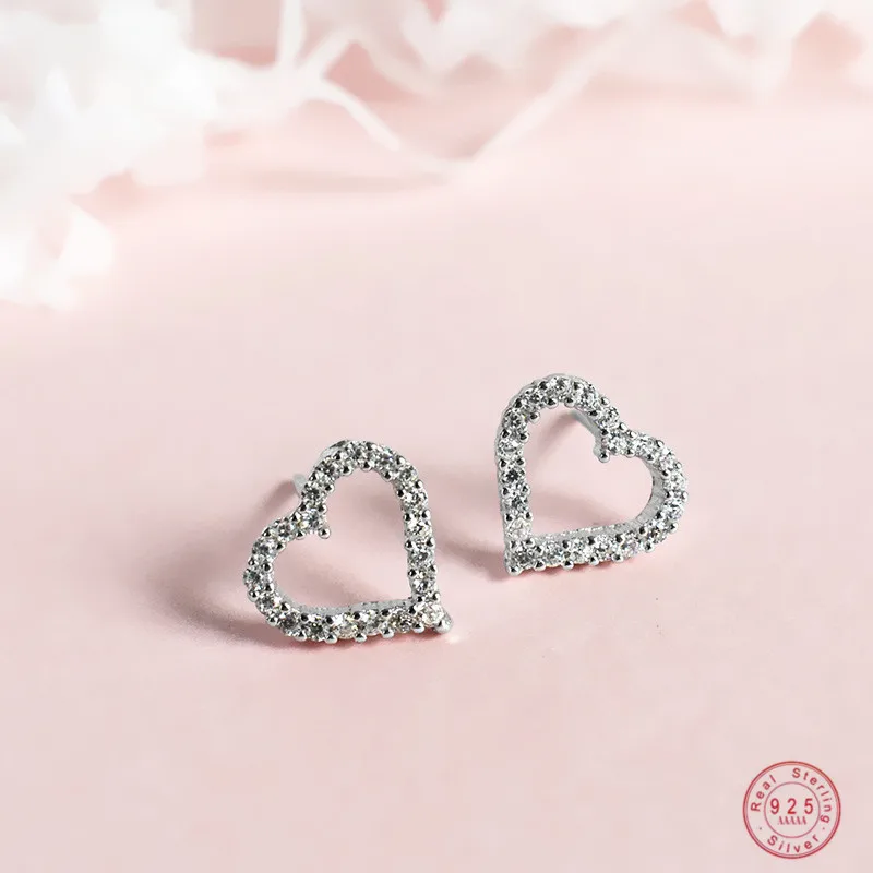 

925 Sterling Silver Korean Version Simple Pavé Zircon Heart Earrings Women Wedding Party Jewelry Accessories Girlfriend Gifts