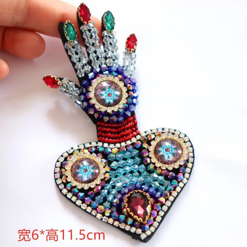 Handmade Beading Love Hand Cloth Stickers DIY Brooches Clothing Decoration Accessory Clothes Hole Patches