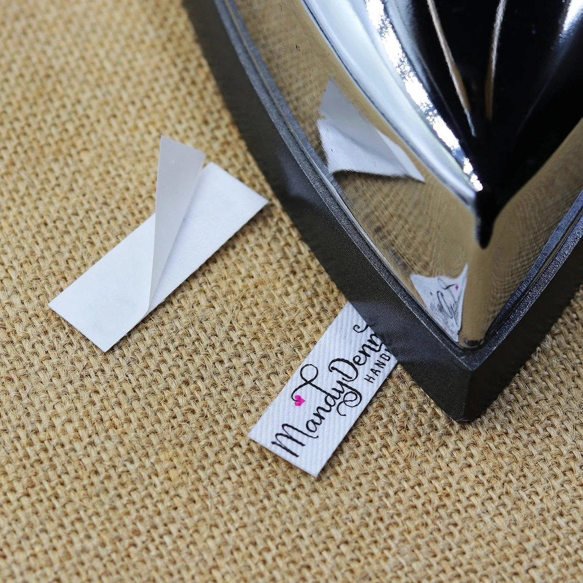 60pieces Custom Iron Labels, Logo or Text, Custom Design, iron on,  Organic Cotton Fabric Name Label，Sewing machine (YT191)