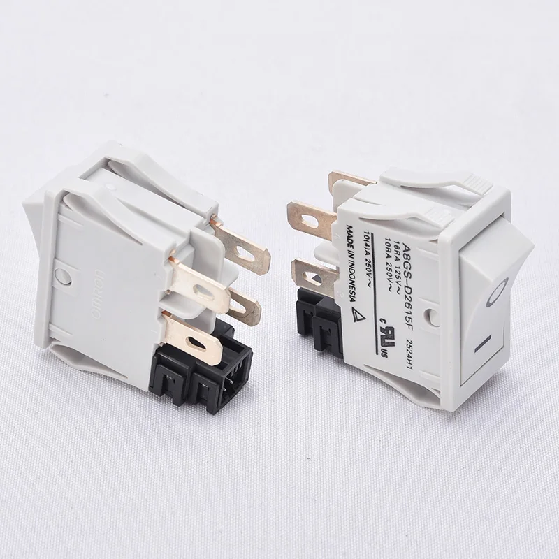 OMRON Safety Ship Type Switch 10A 250V Rocker Power Switch With Overload Current Inductance Protection For High-end Audio