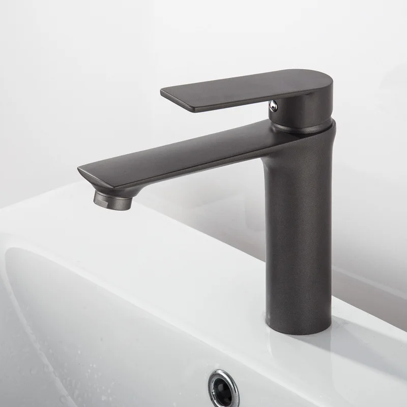 Basin Faucets Gun Gray Bathroom Faucet Hot and Cold Water Basin Mixer Tap Brass Toilet Sink Water Taps with 2 Hoses